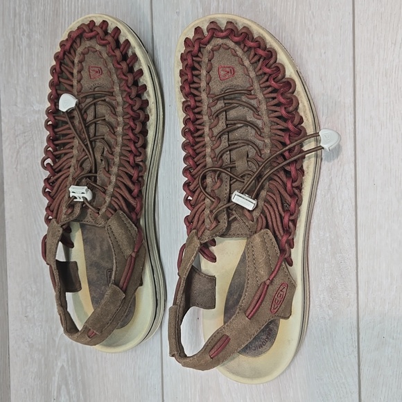 Keen Mens Outdoor Hikinig Sandals Slide Shoes Sz 11 - Picture 2 of 12